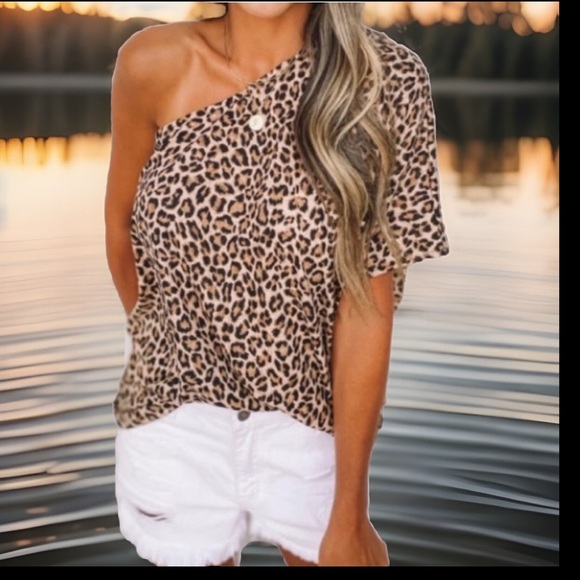 Trendy Animal Print Off A Shoulder Short Sleeve Loose Fit Super Soft Shirt - Picture 1 of 6